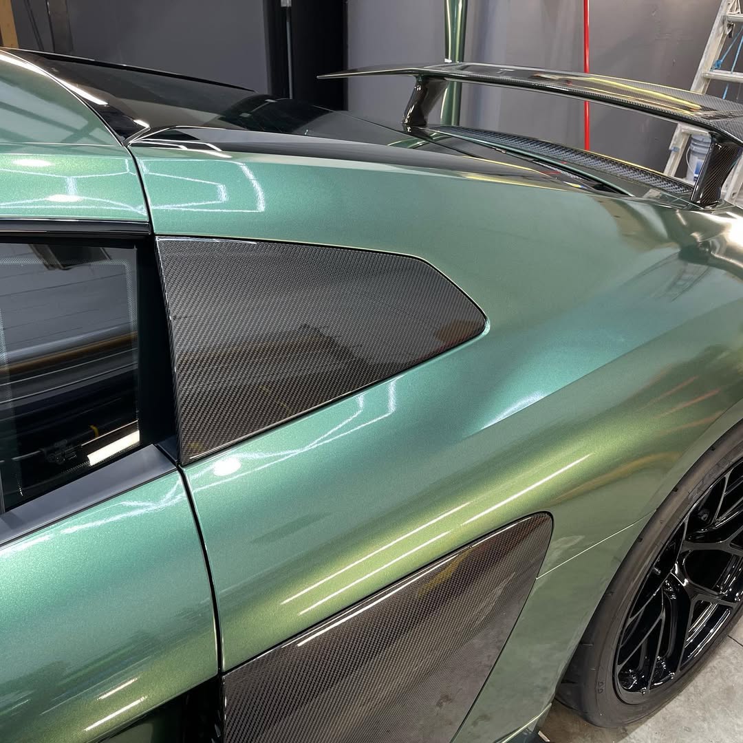 METALLIC RACING GREEN
