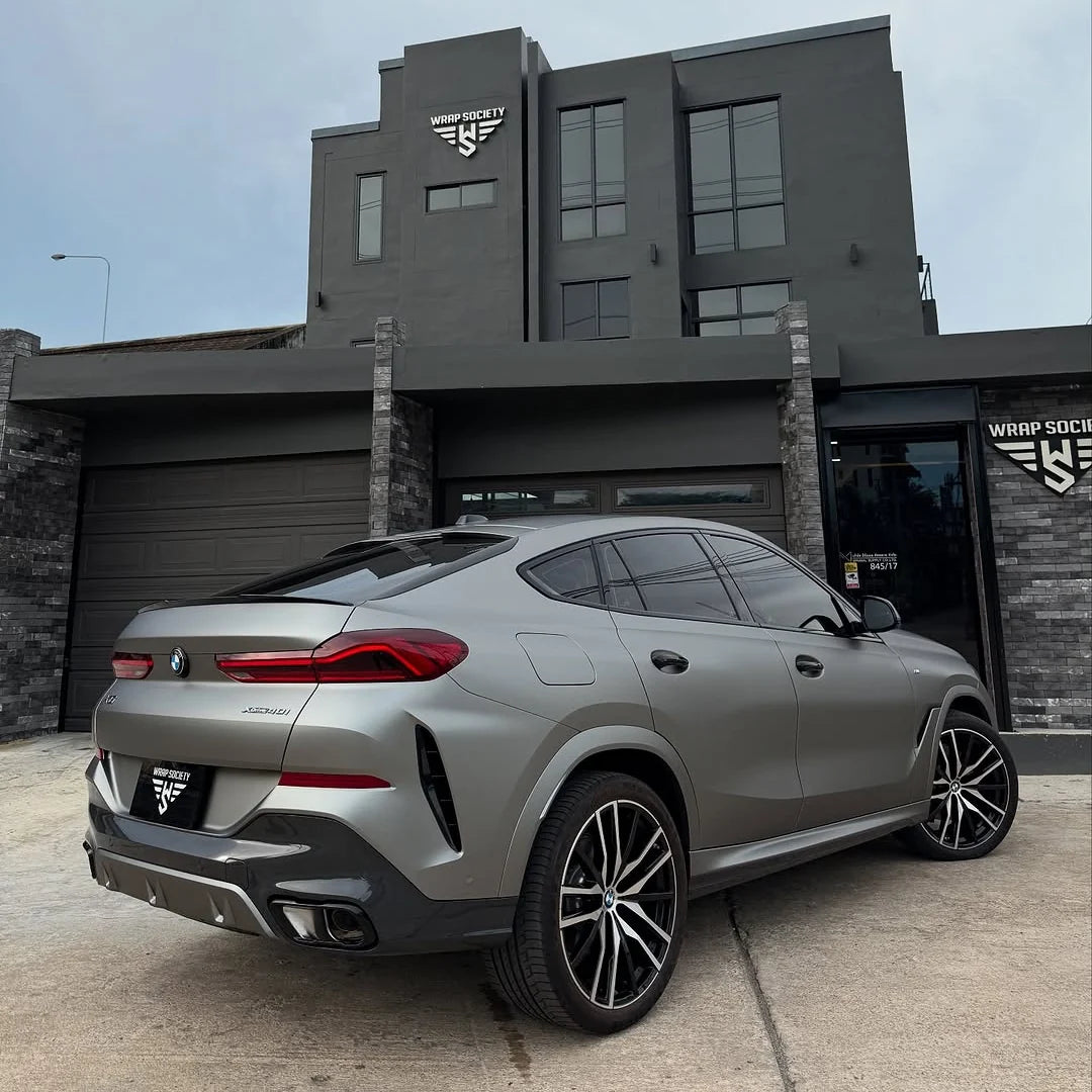 SATIN LIQUID METALLIC SILVER
