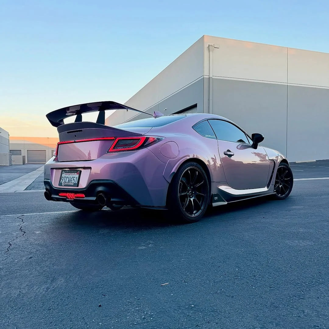 GLOSS IRIDESCENT REDSTONE GREY