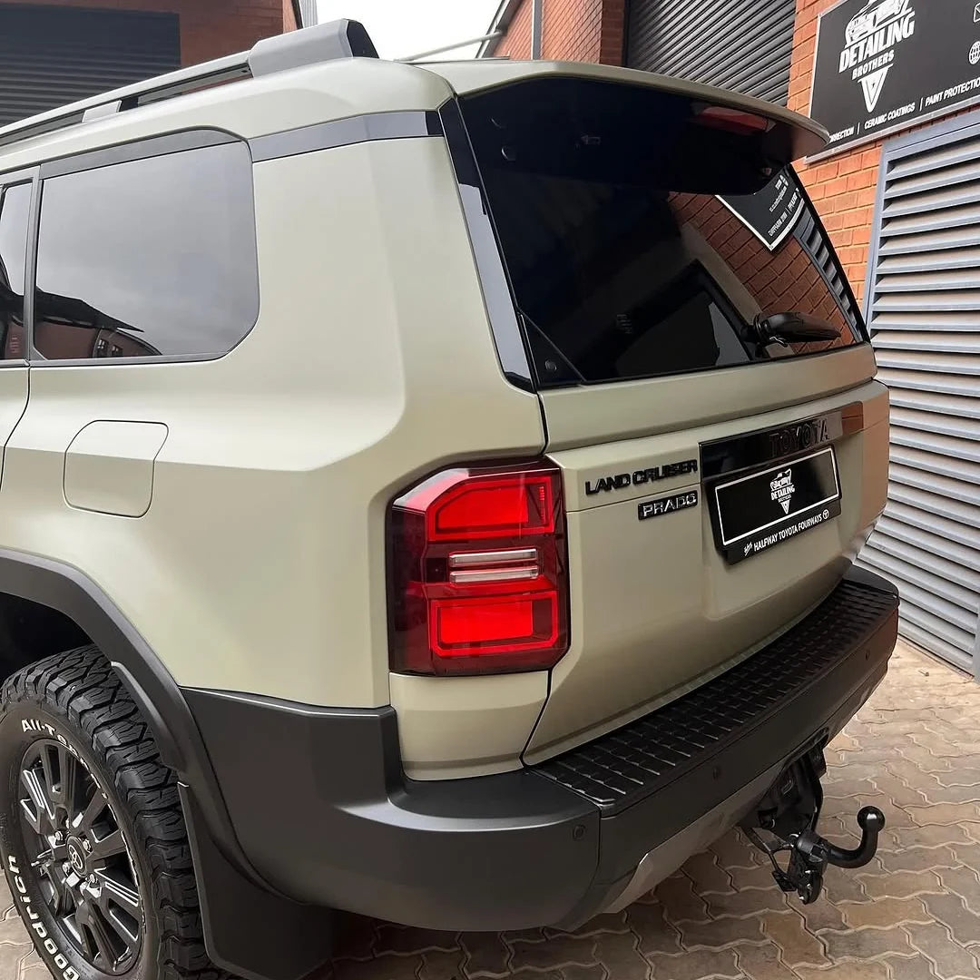 FROZEN SATIN KHAKI GREEN
