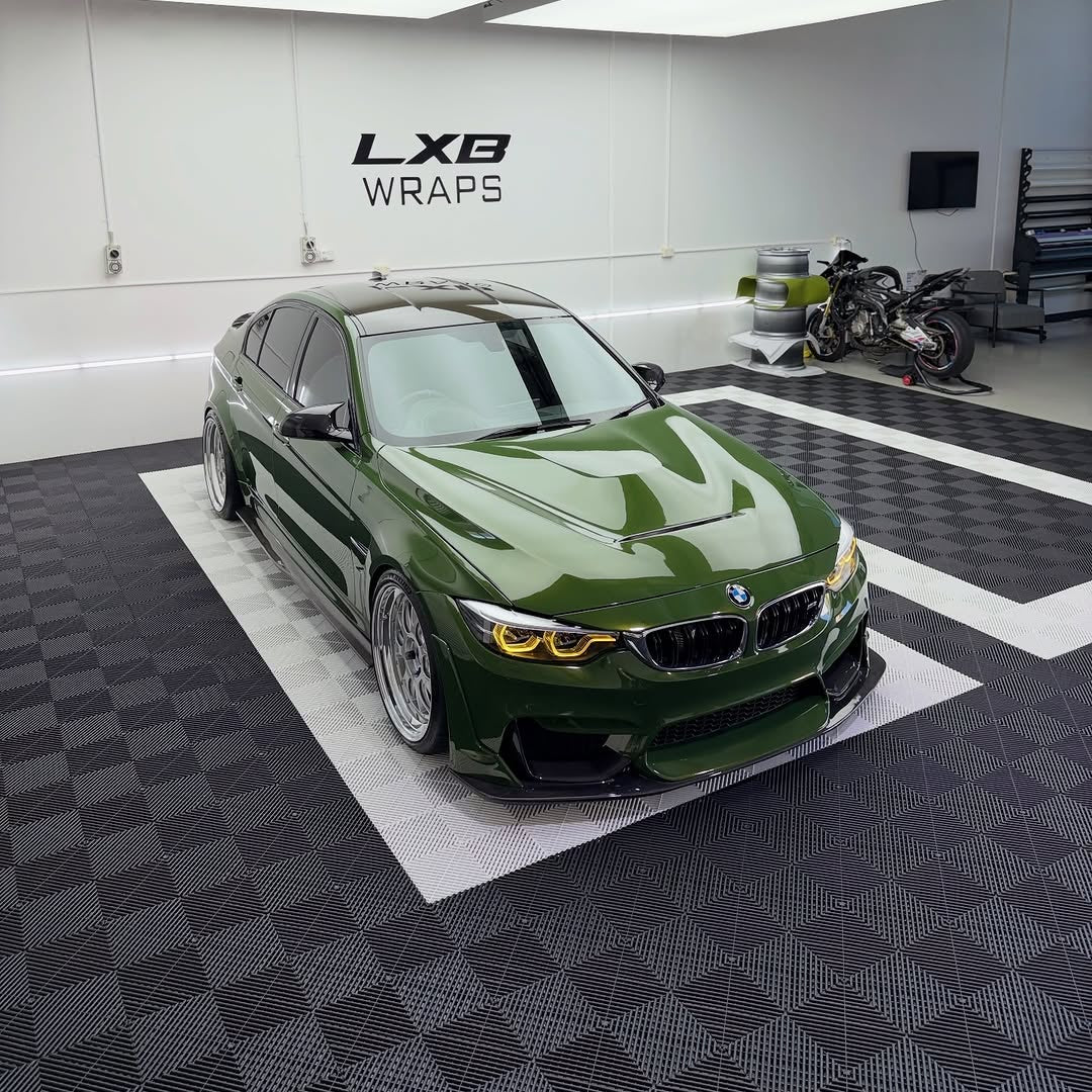GLOSS METALLIC OLIVE