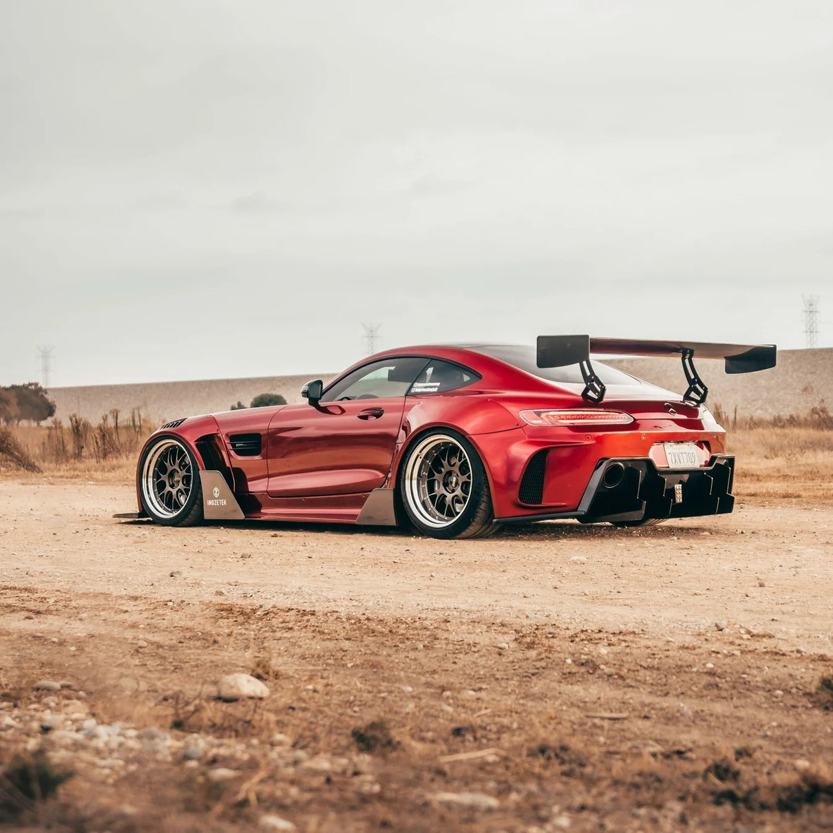 METALLIC VAMPIRE RED