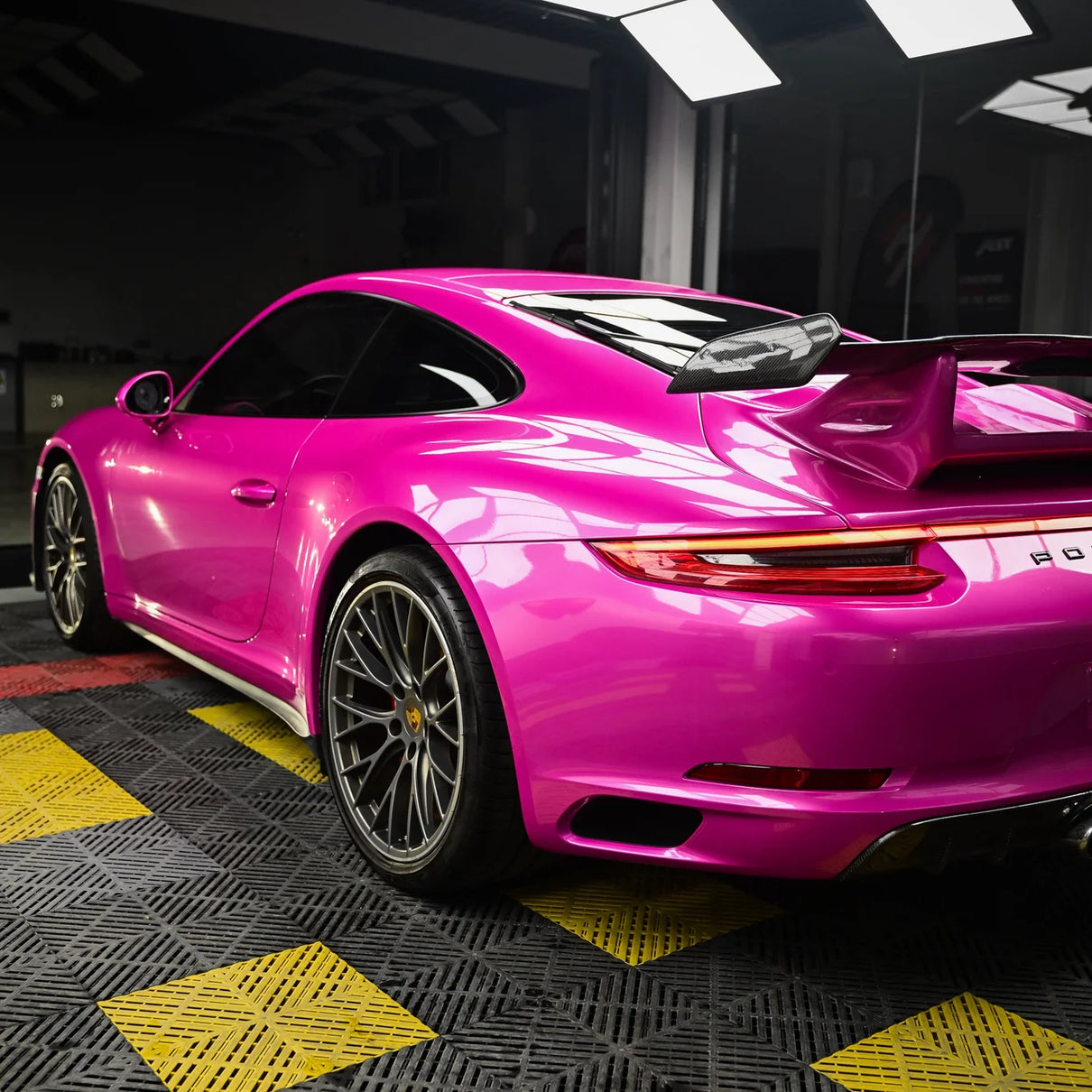 METALLIC BEAUBERRY
