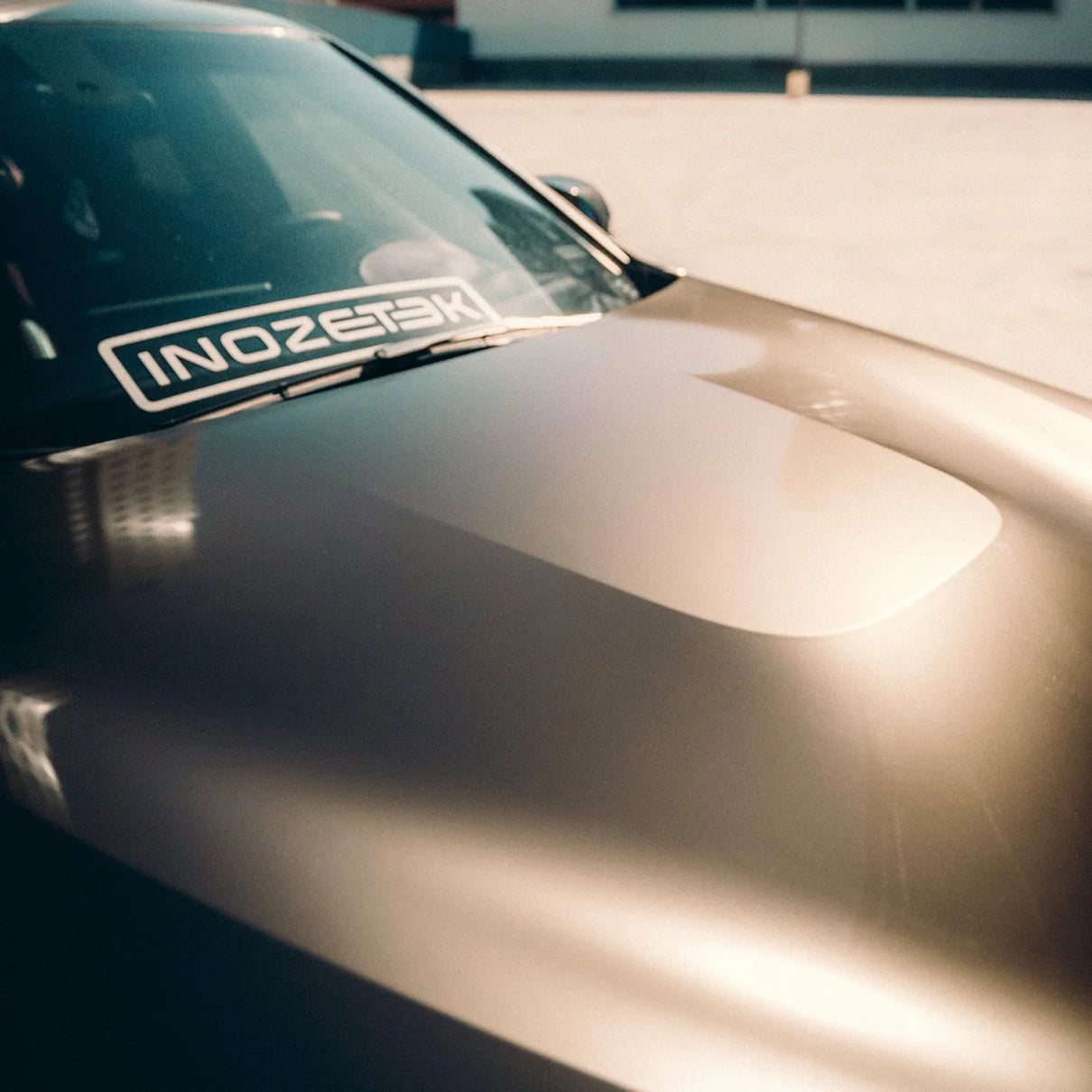 METALLIC ALUMINUM GREY