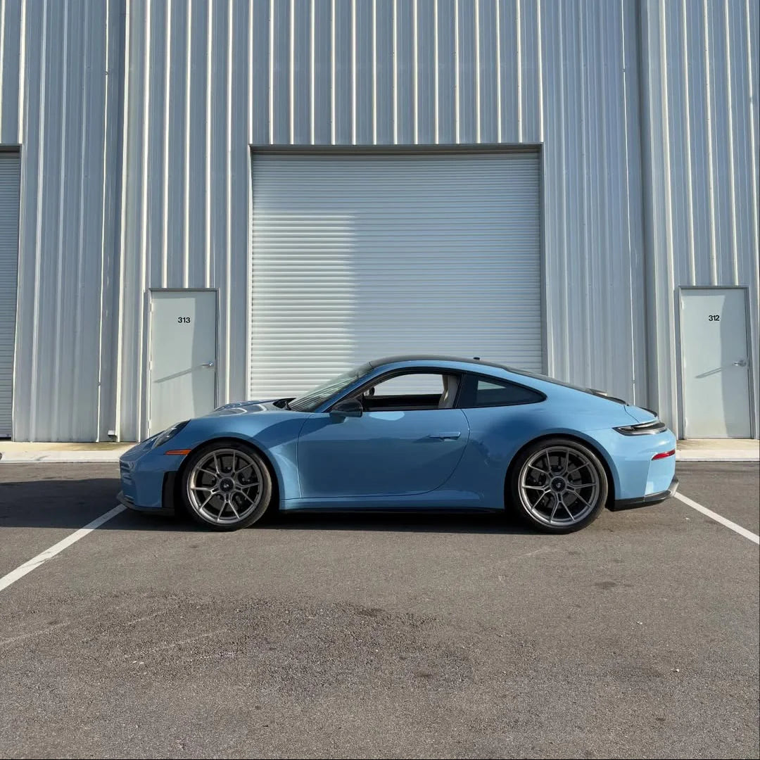 GLOSS PEBBLE BLUE