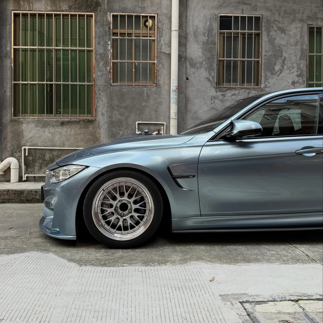 METALLIC LIQUID CHROME SILVER