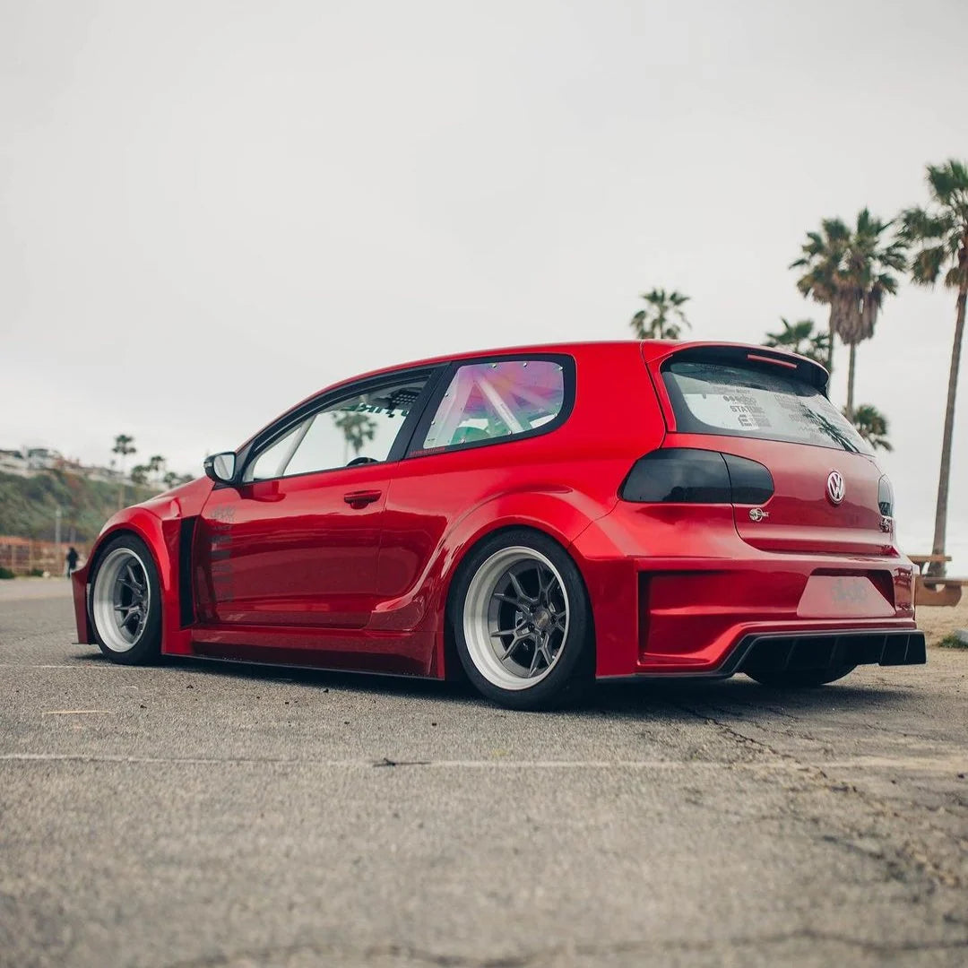 METALLIC VAMPIRE RED