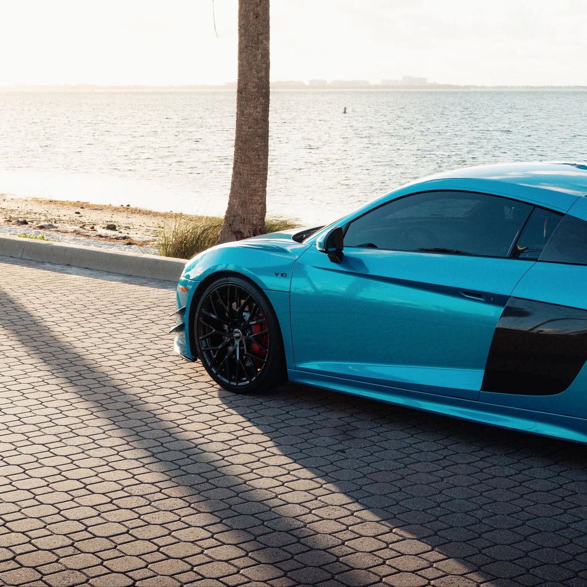 METALLIC ATOMIC BLUE