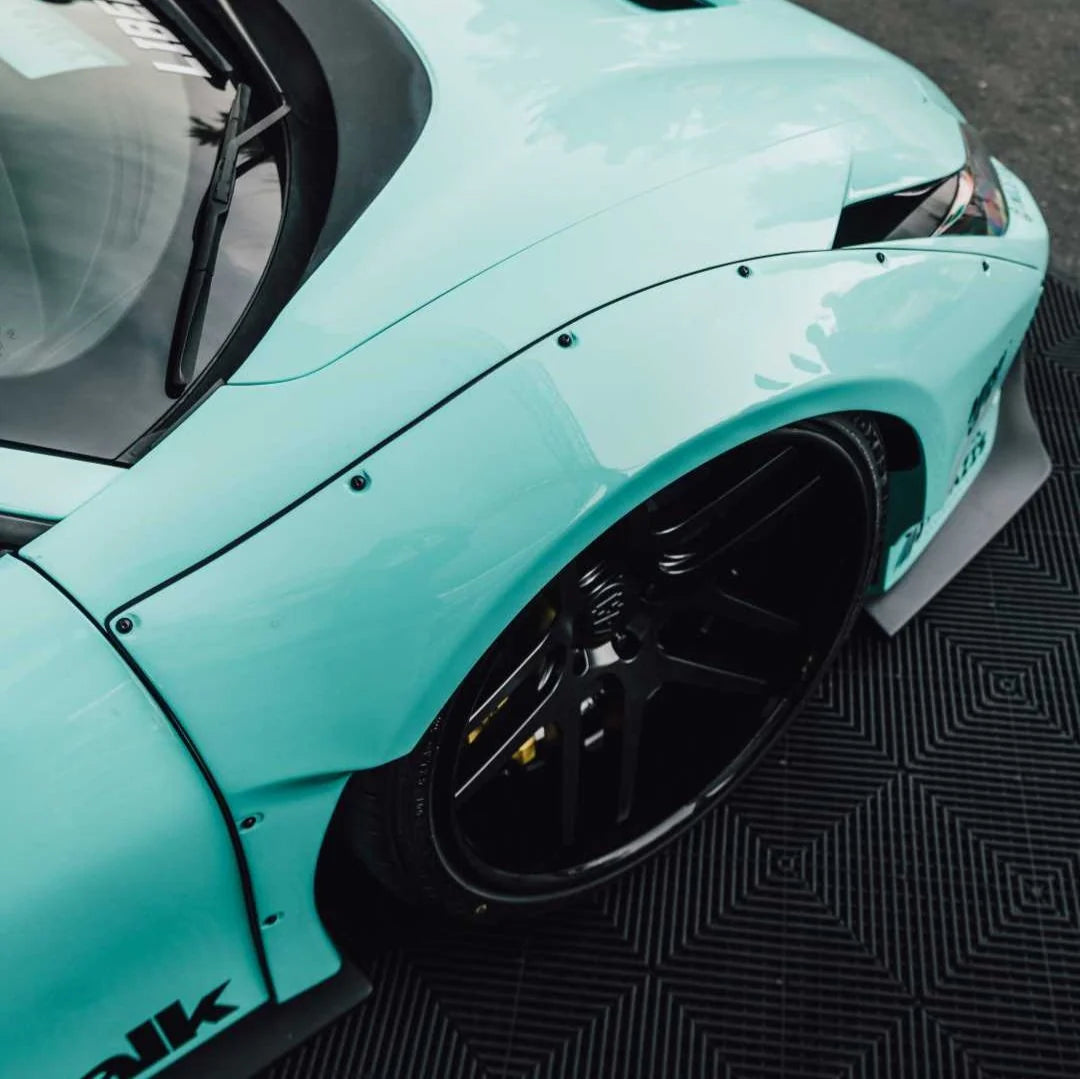 SUPER GLOSS LB TIFFANY BLUE
